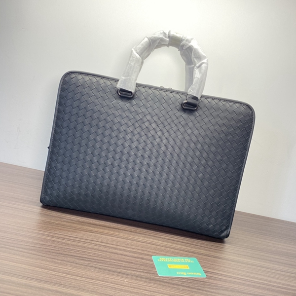 ボッテガヴェネタバッグ内部構造